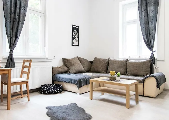Appartement Dora Near Buda Castle With Parking! Boedapest