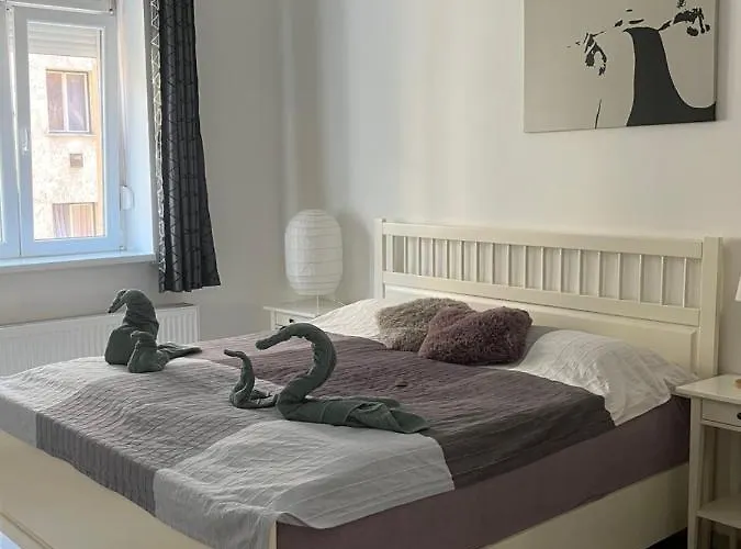 Dora Near Buda Castle With Parking! Apartament Budapesta