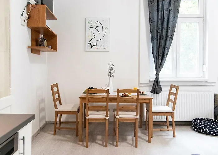 Dora Near Buda Castle With Parking! * 布达佩斯